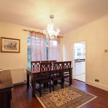 Westmorland - 4 Bedroom House - Free Parking For Up To 7 Cars - Walking Distance To Qmc And University - Ideal For Contractors And Large Groups Nottingham Exterior photo