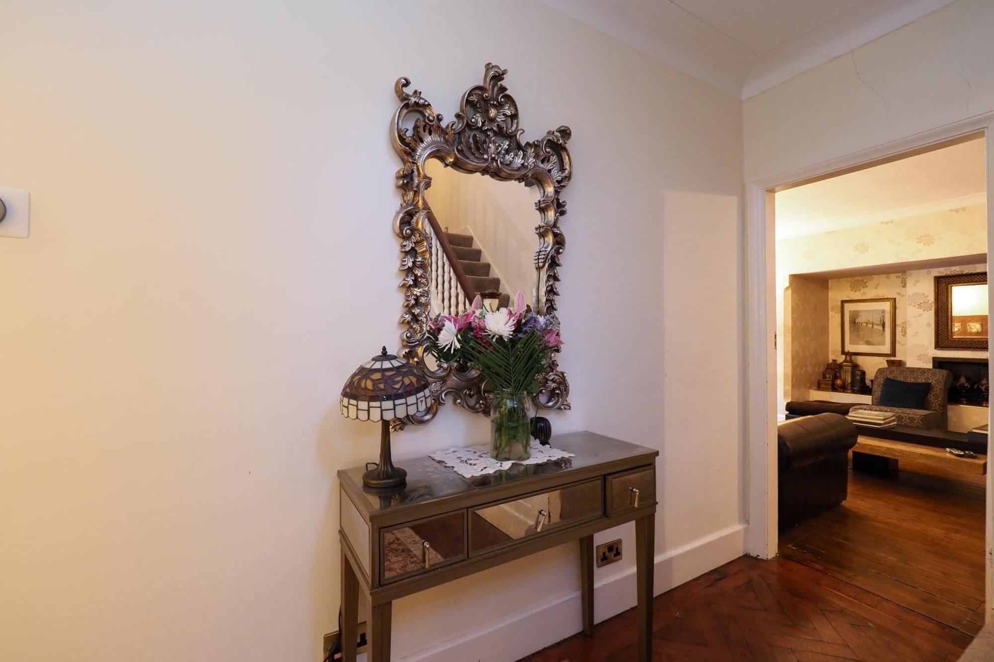 Westmorland - 4 Bedroom House - Free Parking For Up To 7 Cars - Walking Distance To Qmc And University - Ideal For Contractors And Large Groups Nottingham Exterior photo
