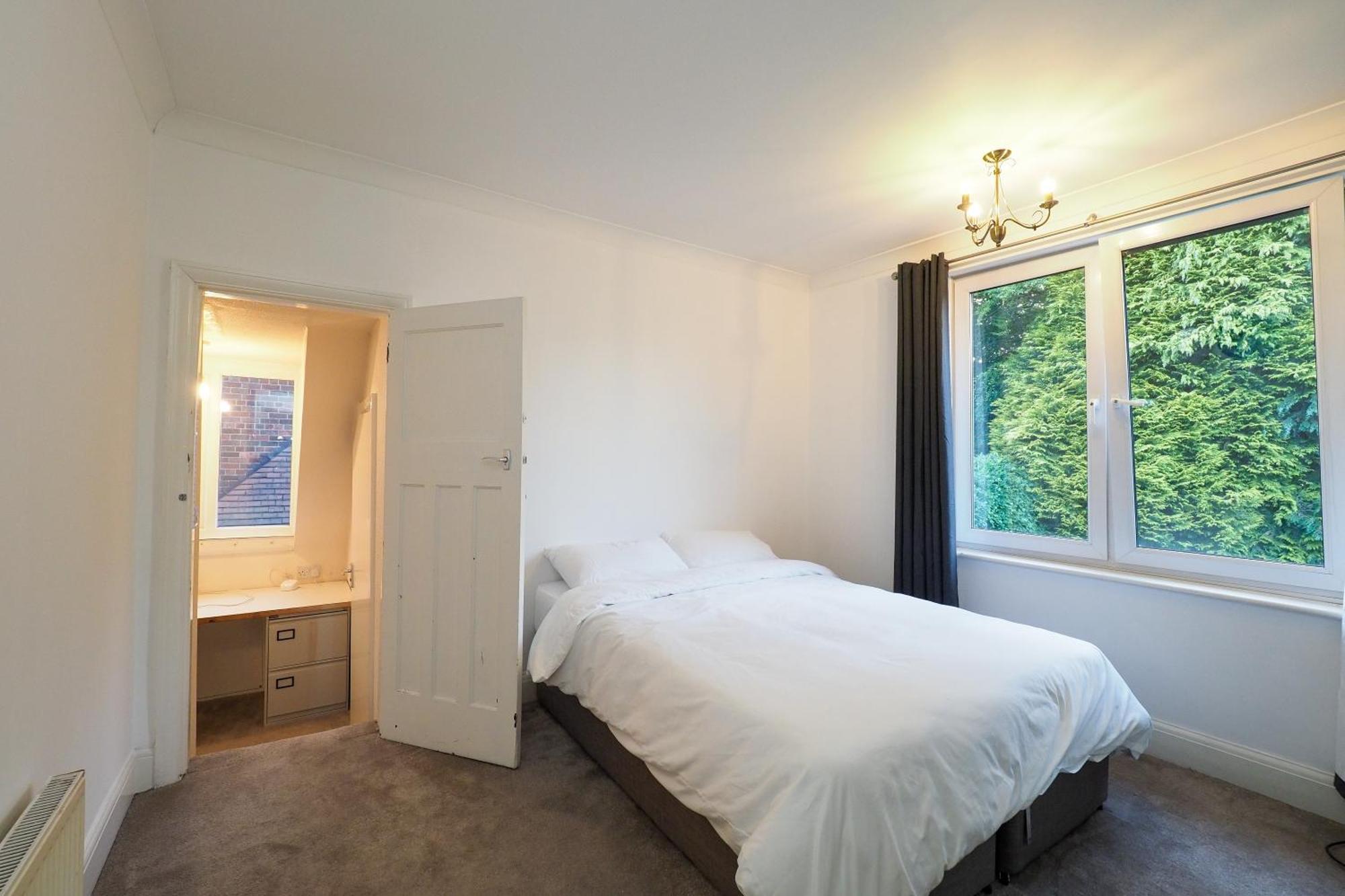 Westmorland - 4 Bedroom House - Free Parking For Up To 7 Cars - Walking Distance To Qmc And University - Ideal For Contractors And Large Groups Nottingham Exterior photo