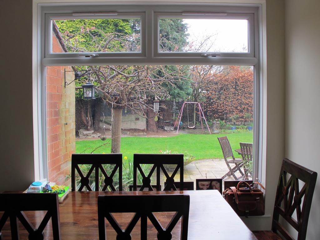 Westmorland - 4 Bedroom House - Free Parking For Up To 7 Cars - Walking Distance To Qmc And University - Ideal For Contractors And Large Groups Nottingham Exterior photo