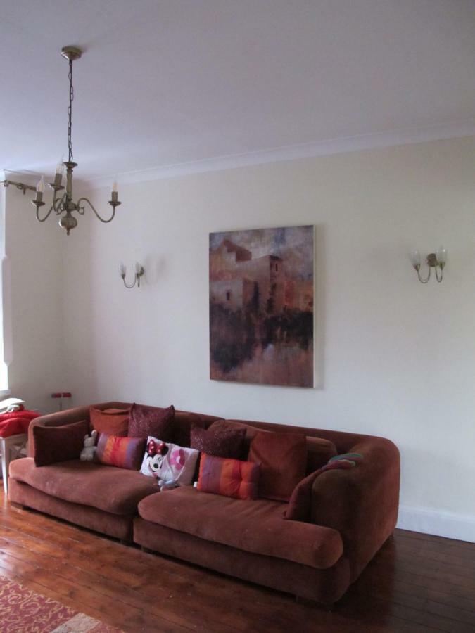 Westmorland - 4 Bedroom House - Free Parking For Up To 7 Cars - Walking Distance To Qmc And University - Ideal For Contractors And Large Groups Nottingham Exterior photo