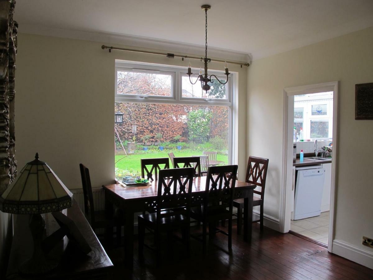 Westmorland - 4 Bedroom House - Free Parking For Up To 7 Cars - Walking Distance To Qmc And University - Ideal For Contractors And Large Groups Nottingham Exterior photo
